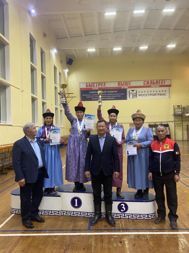 лучники пьедестал почета Людофа
